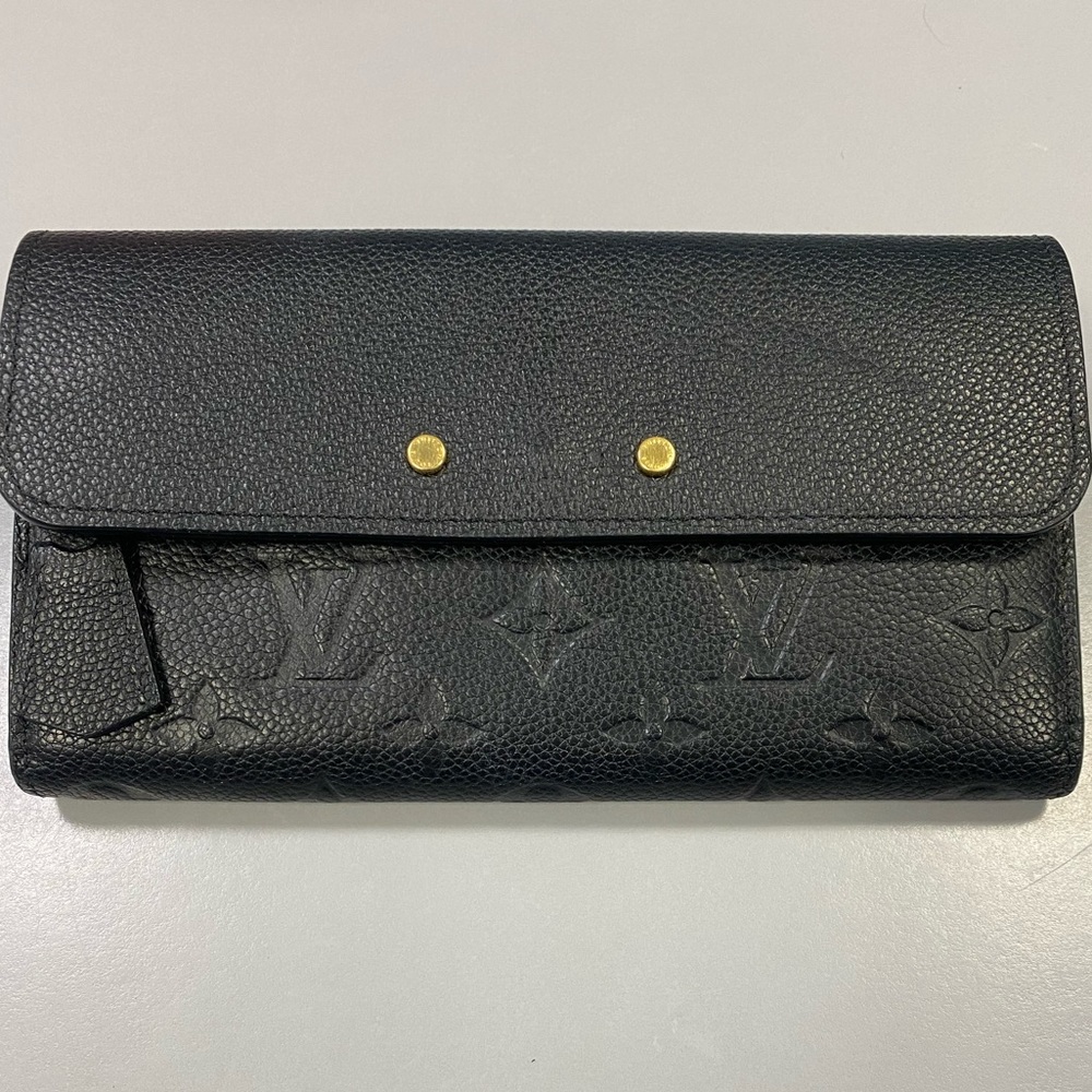 Louis Vuitton Limited Edition Pont Neuf wallet